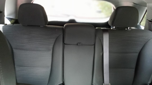 KIA SORENTO LX - 2015
